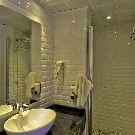 Family Life Pascha Bay Hotel 3*